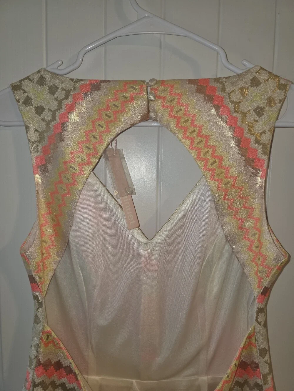 Minuet Gold Metallic Chevron Sheath Dress with Coral Accents NWT Medium